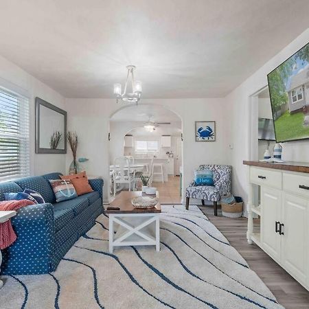 Beach Bungalow - 1 Block To Beach - Pets Welcome! Norfolk Esterno foto