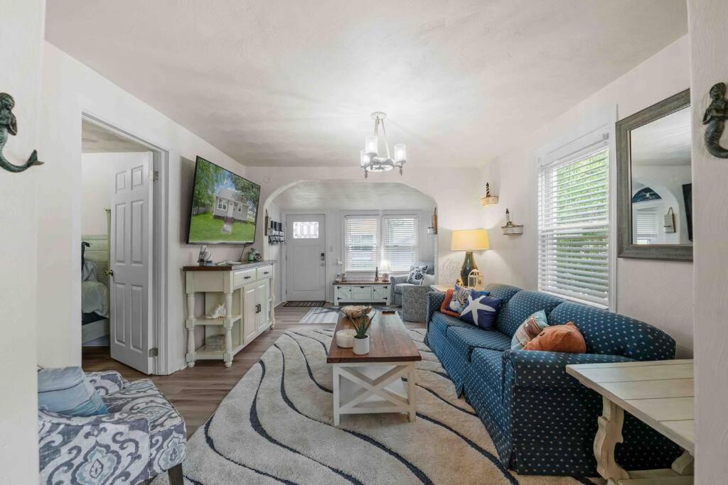 Beach Bungalow - 1 Block To Beach - Pets Welcome! Norfolk Esterno foto