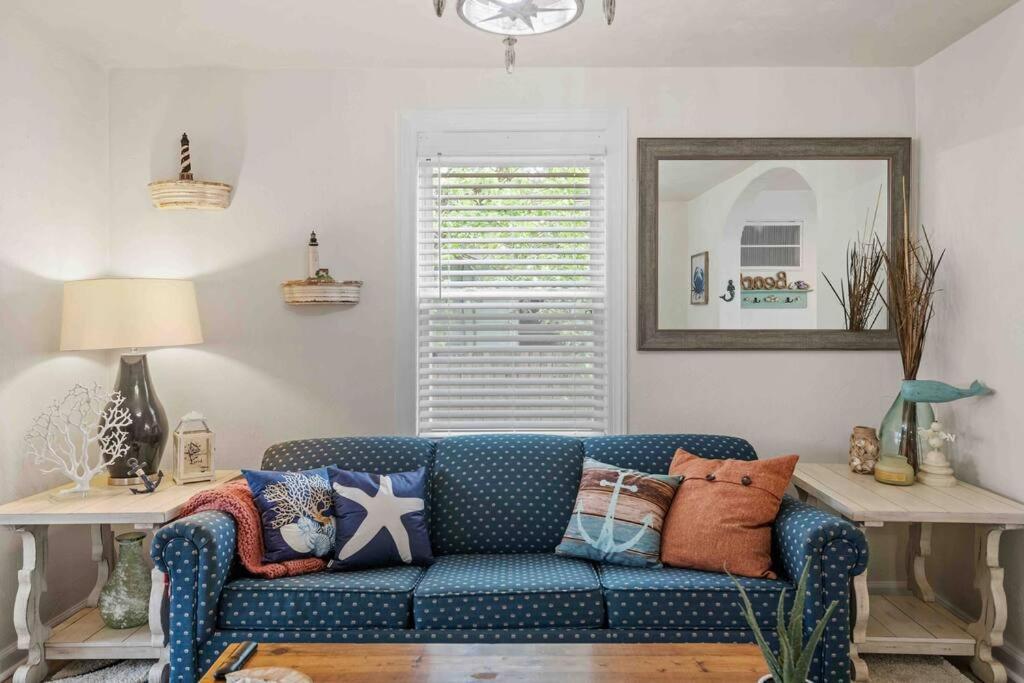 Beach Bungalow - 1 Block To Beach - Pets Welcome! Norfolk Esterno foto