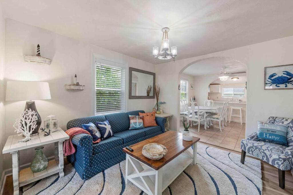 Beach Bungalow - 1 Block To Beach - Pets Welcome! Norfolk Esterno foto